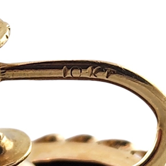 10 Karat Yellow Gold Cameo Clip-On Earrings #18487 - Picture 6 of 7